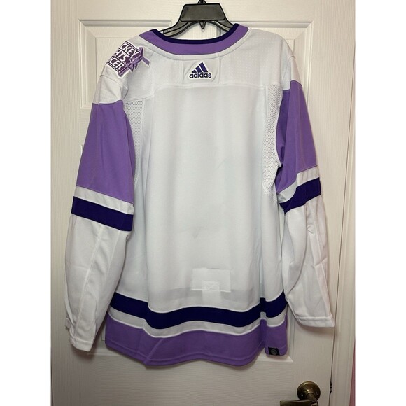 Size 54 Adidas Toronto Maple Leafs Hockey Fights Cancer Jersey NHL Primegreen - Picture 2 of 3